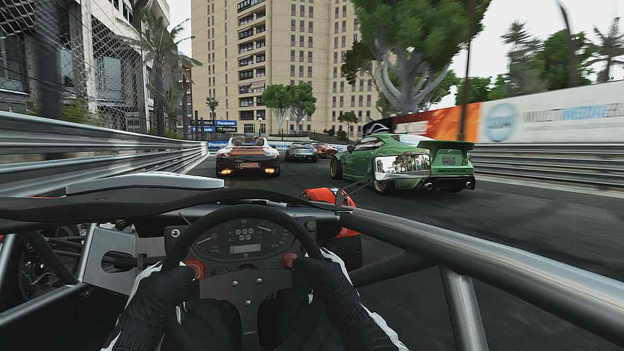 Gameplay screenshot of Project Cars 2